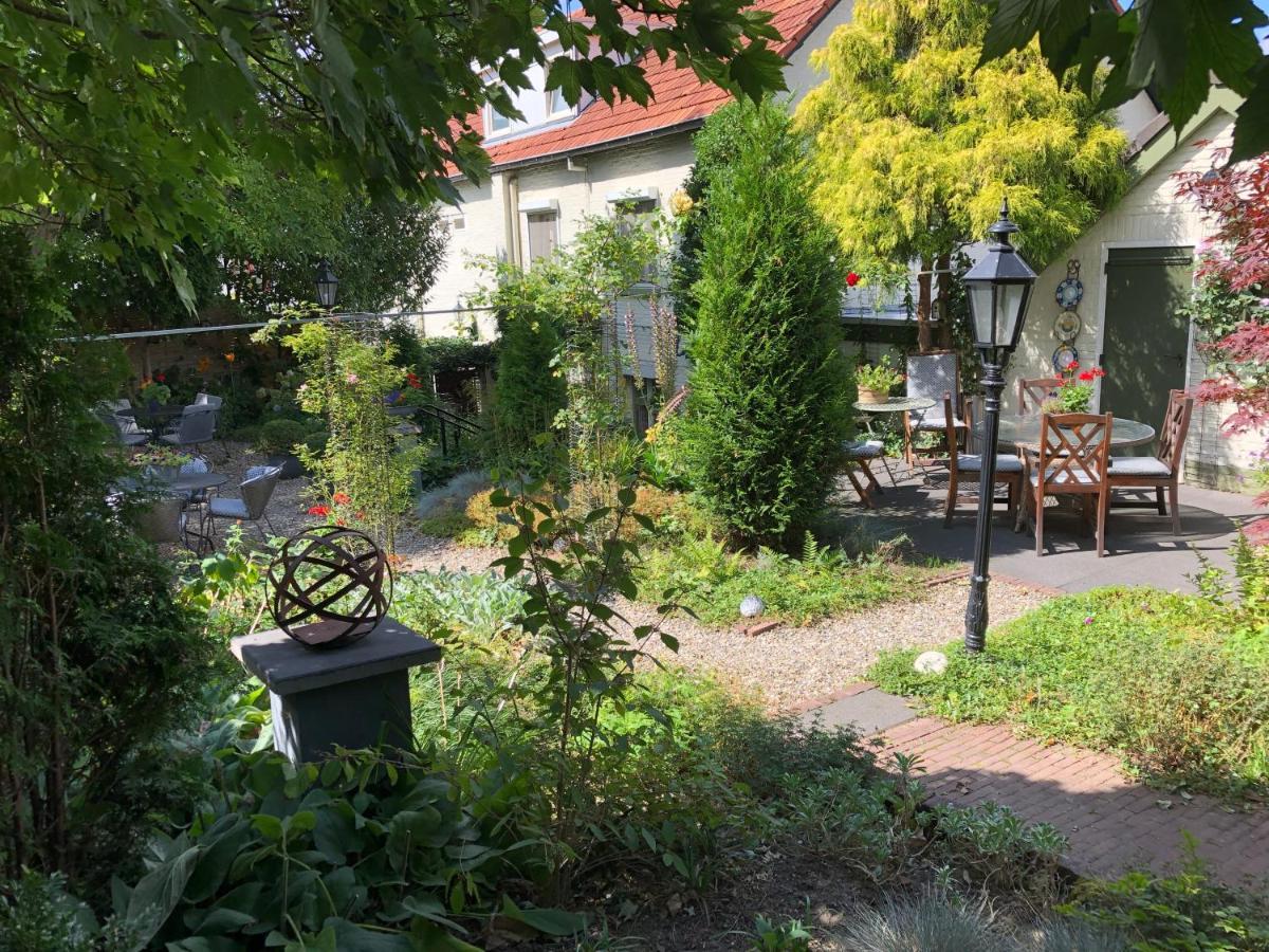 Walnut Lodge Bed & Breakfast 诺尔贝克 外观 照片
