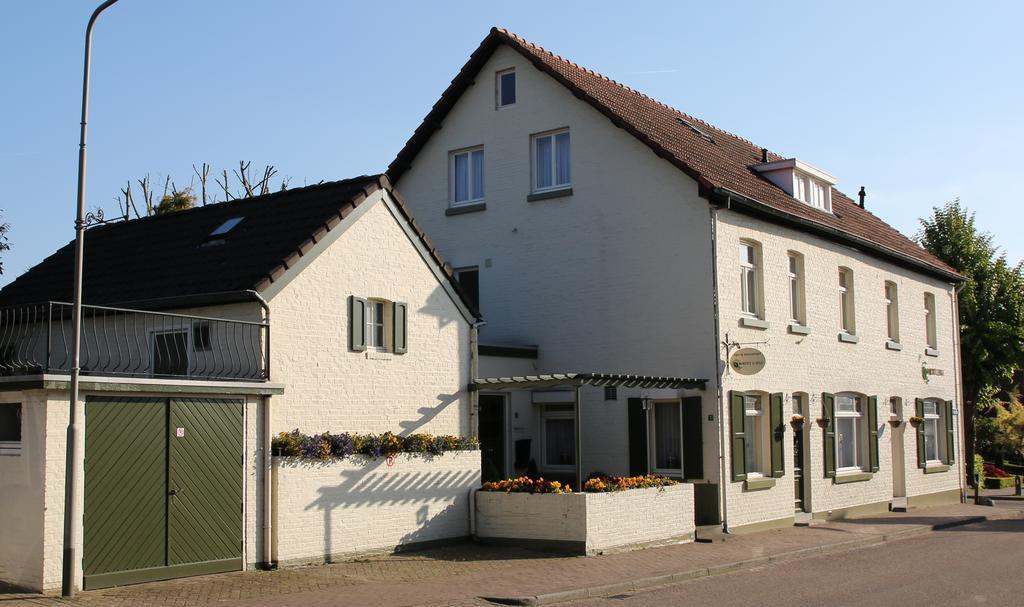 Walnut Lodge Bed & Breakfast 诺尔贝克 外观 照片